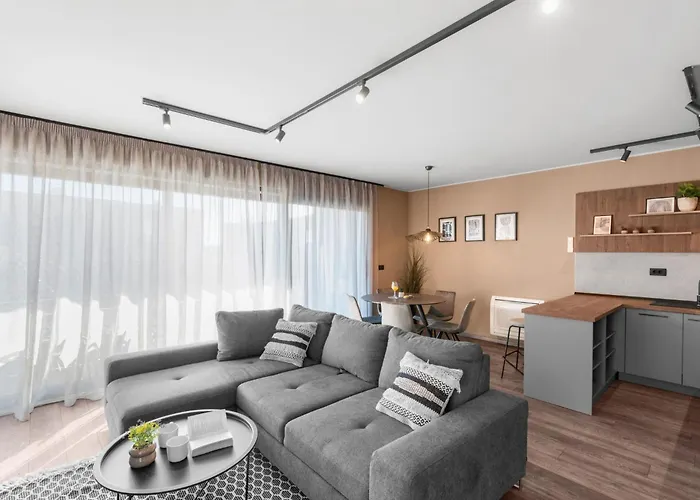 Querchus 9 With Private Pool By Interhome Daire *