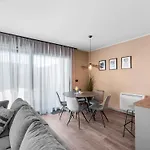 Querchus 9 With Private Pool By Interhome 아파트 카리가도르