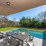 아파트 Querchus 9 With Private Pool By Interhome *