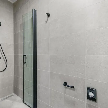 Querchus 9 With Private Pool By Interhome *